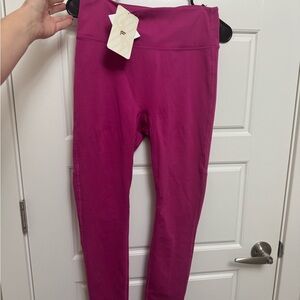 NWT Fabletics Active Leggings